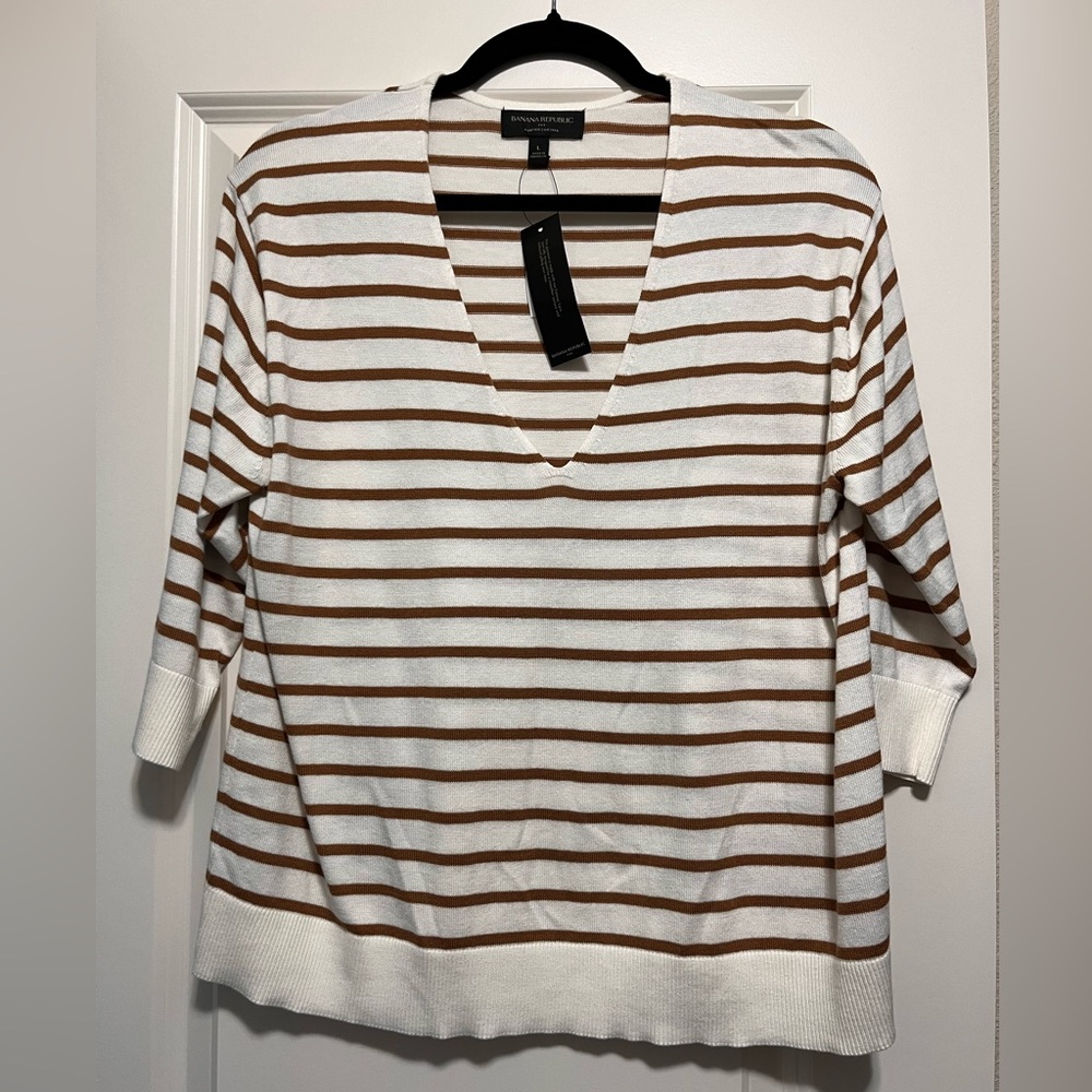 Forever sweater   NWT